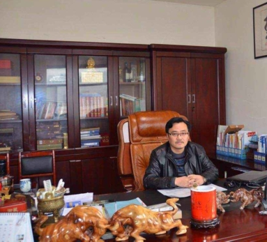 混凝土、倪文勇