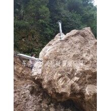 全液壓化大型巖石破碎機(jī)技術(shù)參數(shù)